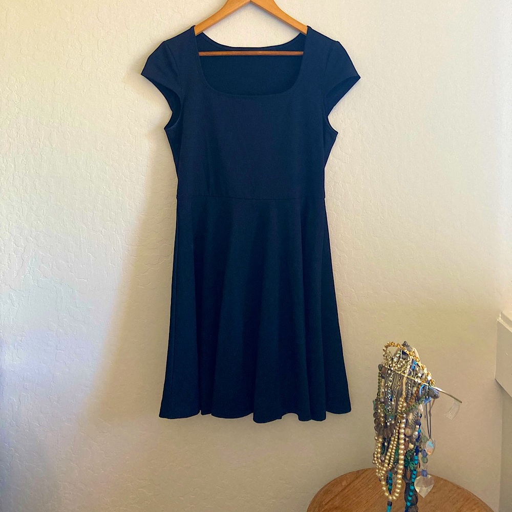 SHEIN Scoop Neck Fit & Flare Dress